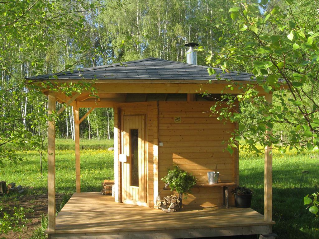 Ethnographic Holiday House Laipas Murjani Værelse billede